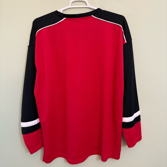 NHL red wings jersey Red and Black size 2XL hockey Detroit - Picture 12 of 12